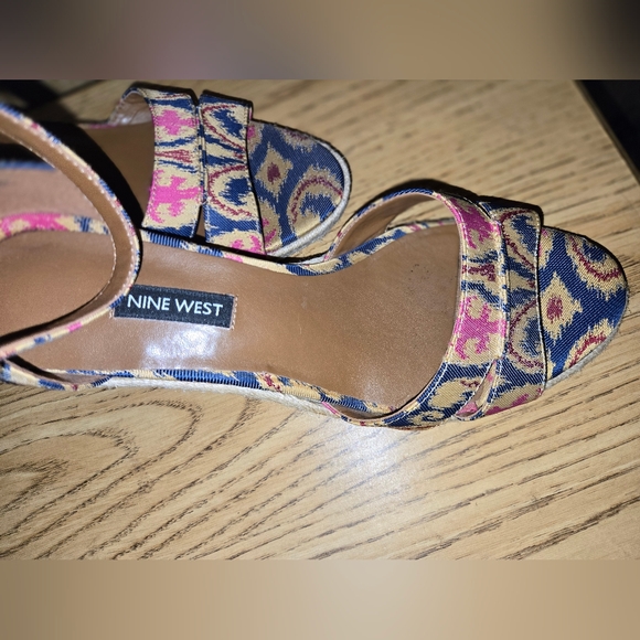 Women's Nine West Jeranna Wedge Heel Espadrilles Sandals Mutli color 9.5 US GUC - Picture 4 of 11